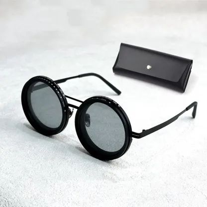 Eassies eyewear